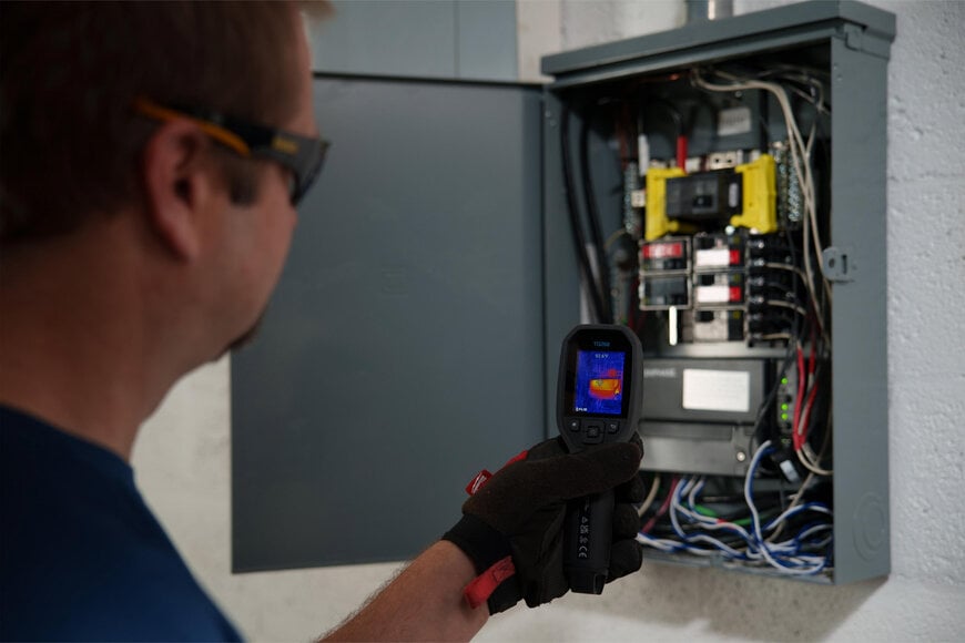Quicker and Easier Inspections During Solar Panel Installation and Maintenance with High-Performance FLIR Testing Solutions